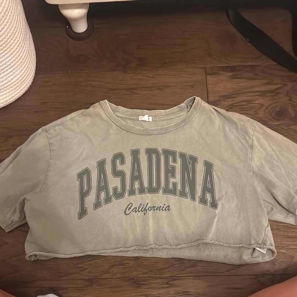 Garage Green Cropped Tee